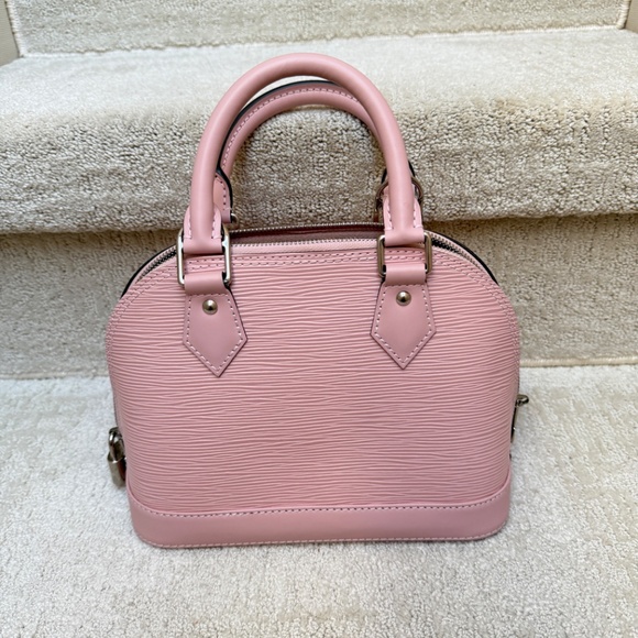 Louis Vuitton Epi Alma BB in Baby Pink - Picture 3 of 8